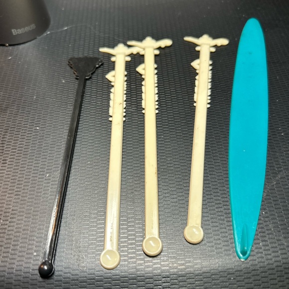 Las Vegas Swizzle Sticks - old Aladdin hotel - Mandalay Bay, Venetian Hotel - Picture 4 of 7